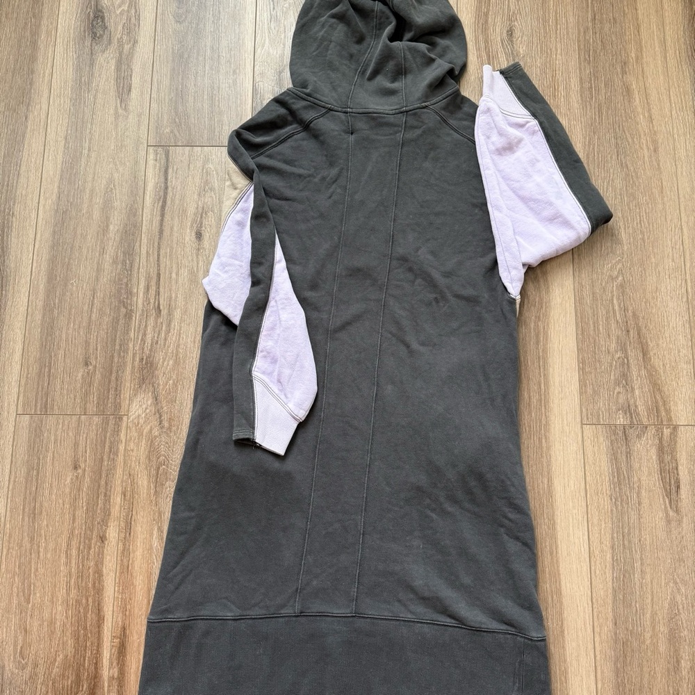 Free People movement spur of the moment Hoodie Dress size small - Picture 4 of 5